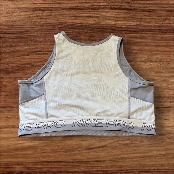 NWT Nike PRO Dri-FIT Cropped Training Top Indigo Haze Purple Women’s Size M - Picture 3 of 6